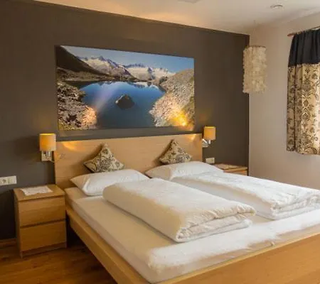 Bergblick * Hainzenberg