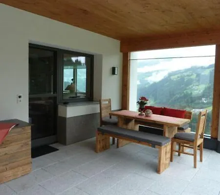 Bergblick Lägenhet *