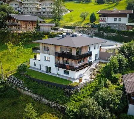 Bergblick Apartman Hainzenberg